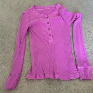 aerie hot pink long sleeve shirt